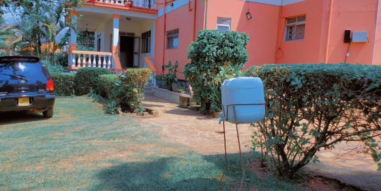 La Feve Beach Bed And Breakfast Entebbe Exterior photo